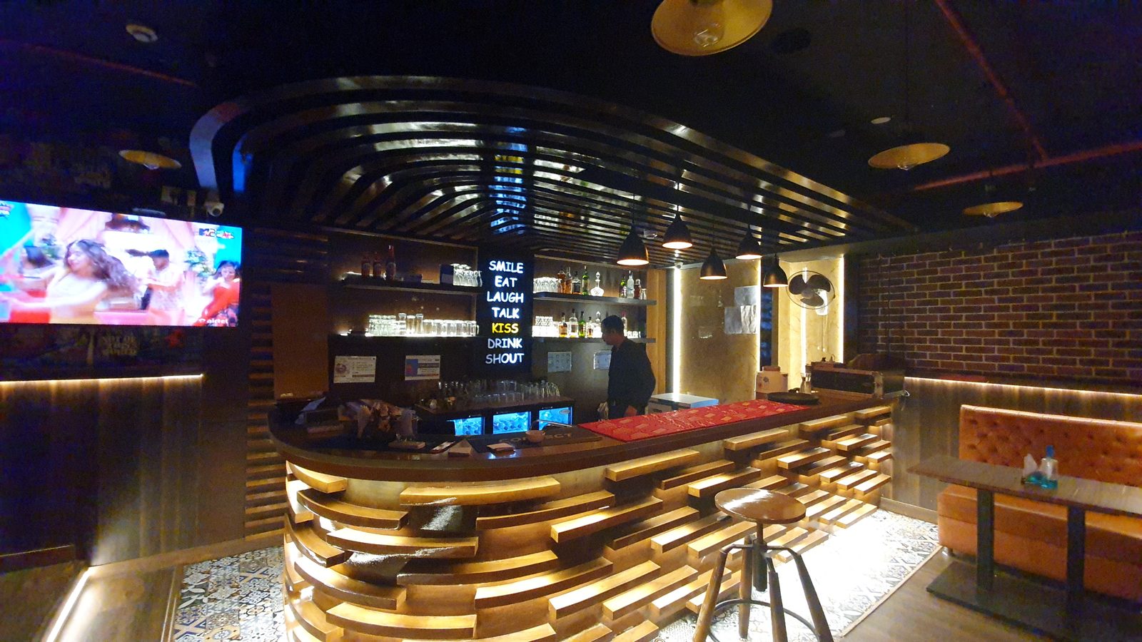 A restro and bar interior in Rohini