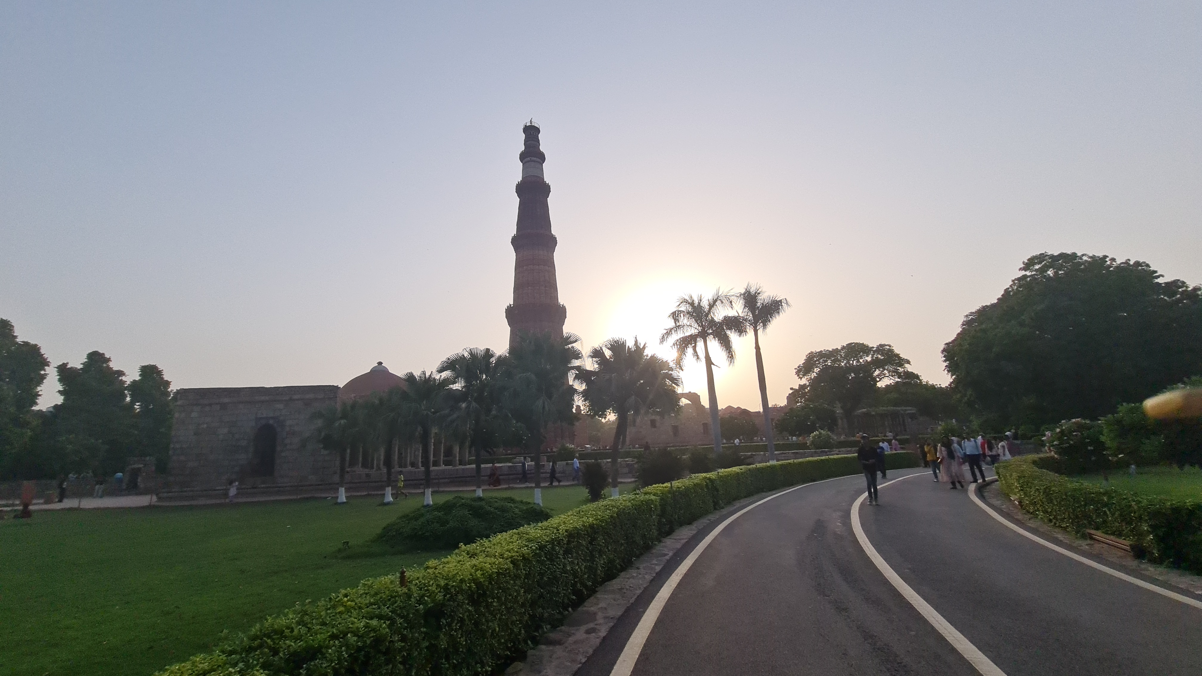 Qutub Minar and gardens, Delhi